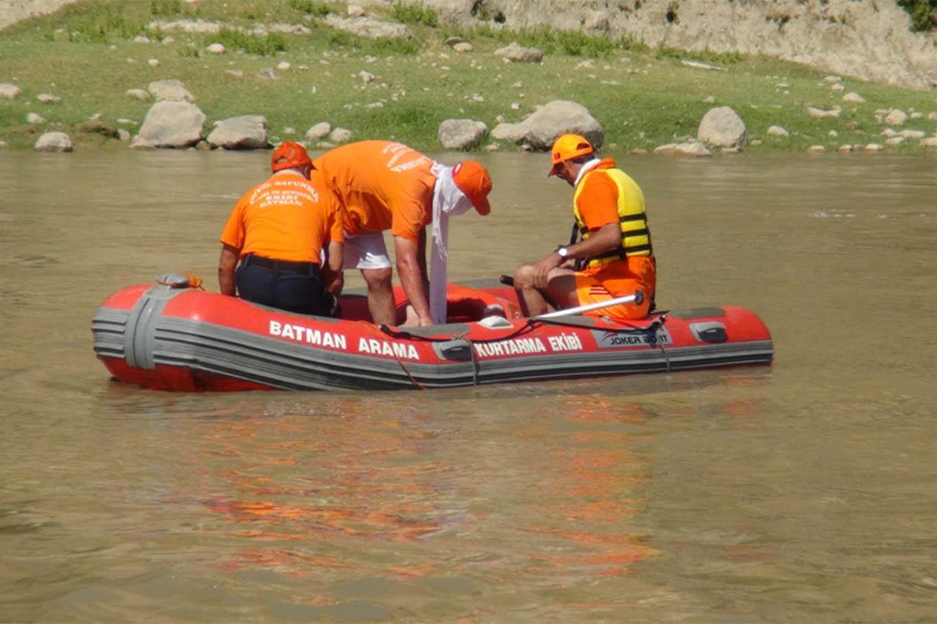 Dicle Nehri’ne düşüp kaybolan çocuk hâlâ bulunamadı